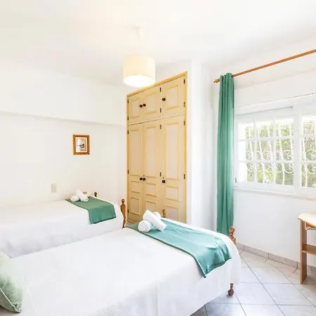 Дом отдыха Sunset House Албуфейра