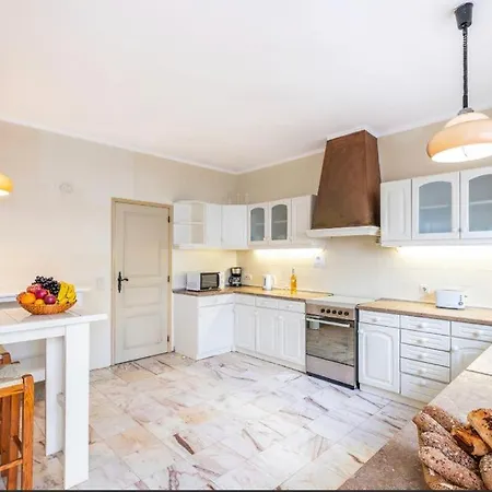 Sunset House Дом отдыха Албуфейра